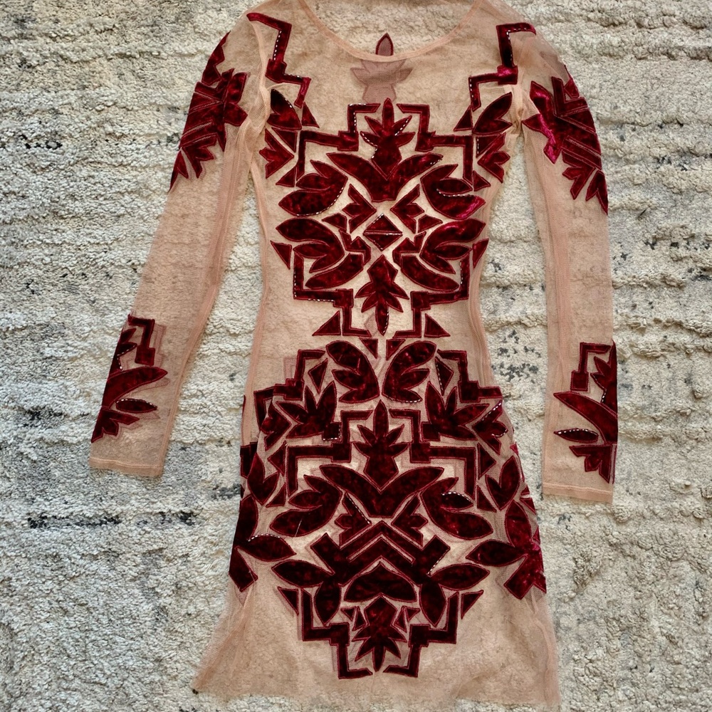 For love & lemons dress size S